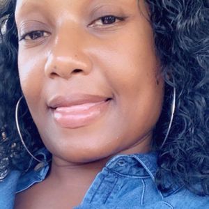 Meet your Posher, Andreana